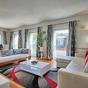 Myplace - - Chiado Lisboa