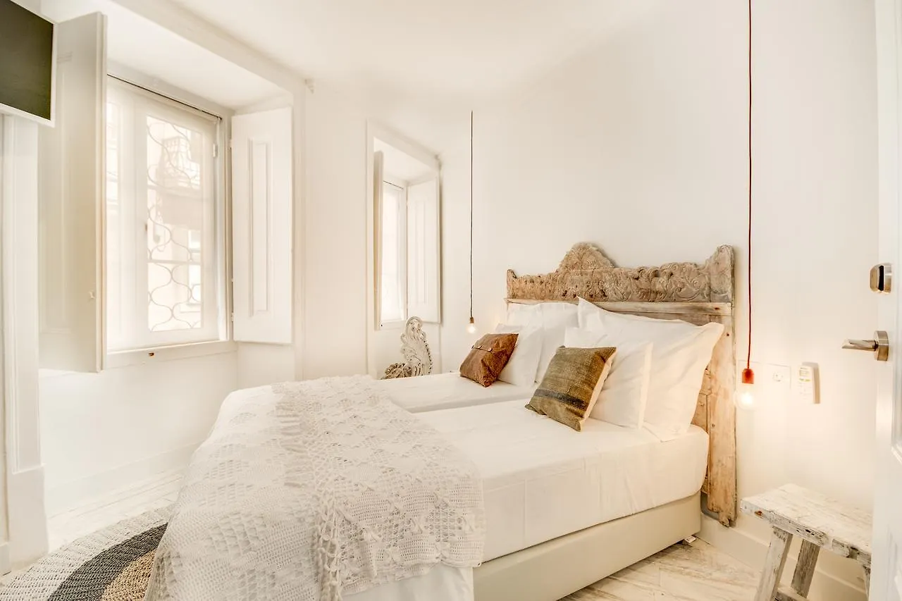 Bed and Breakfast Garam Lisboa