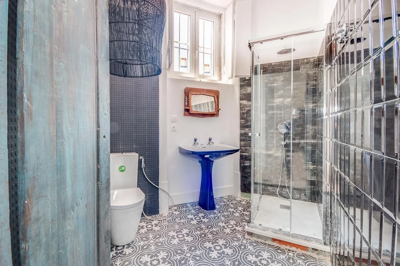 Bed and Breakfast Garam Lisboa 4*,