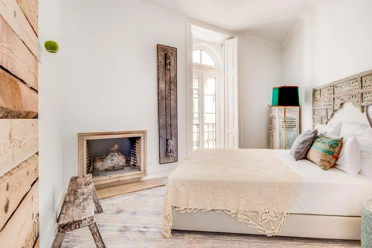 Bed and Breakfast Garam Lisboa 4*,