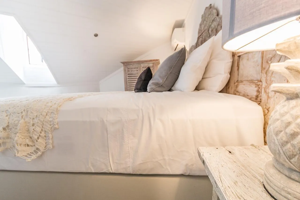 Bed and Breakfast Garam Lisboa 4*,