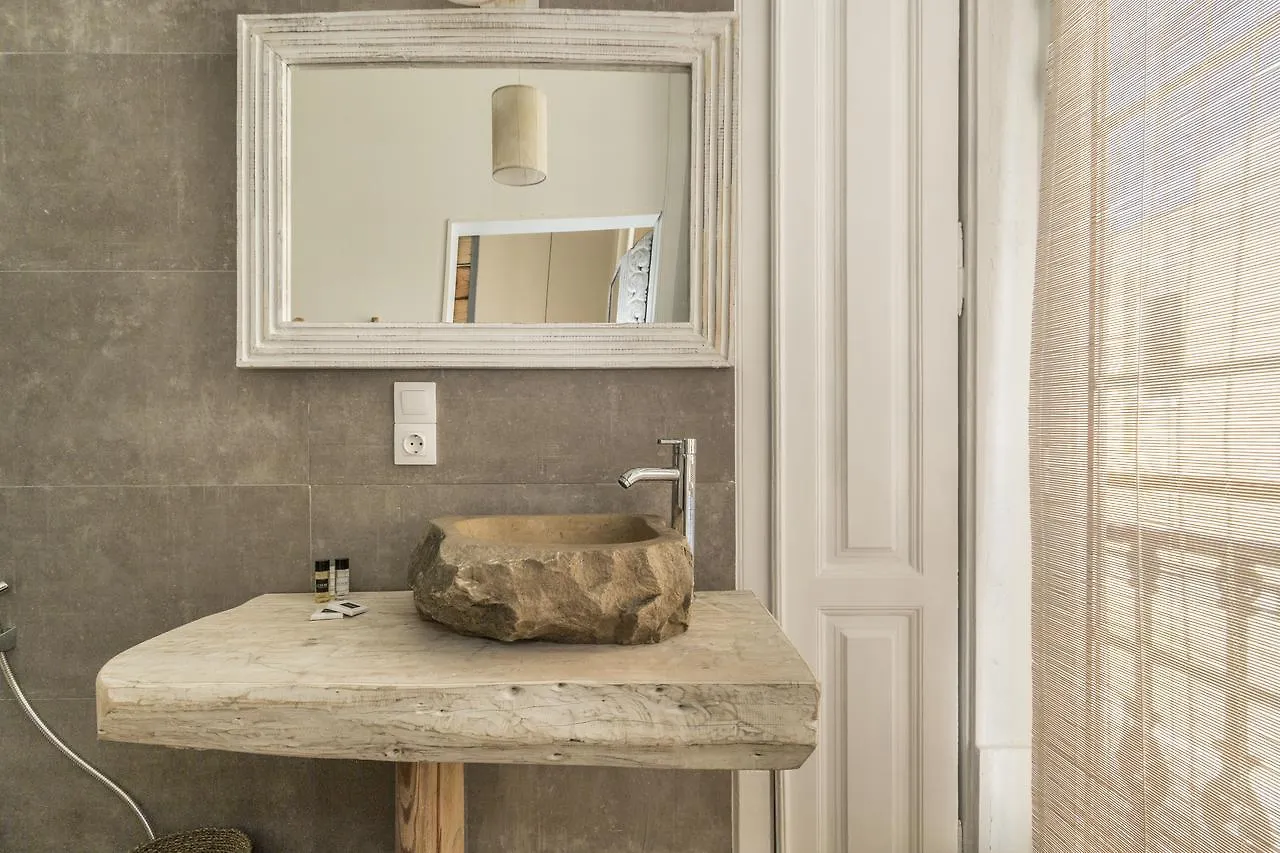 Bed and Breakfast Garam Lisboa 4*,