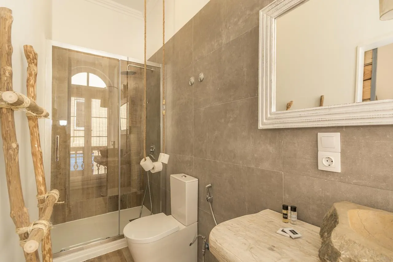 Bed and Breakfast Garam Lisboa