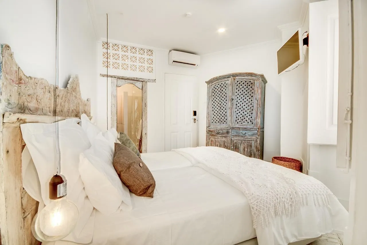 Bed and Breakfast Garam Lisboa