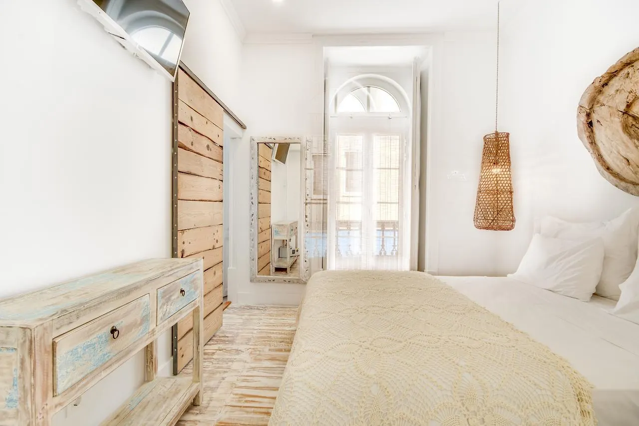 Bed and Breakfast Garam Lisboa