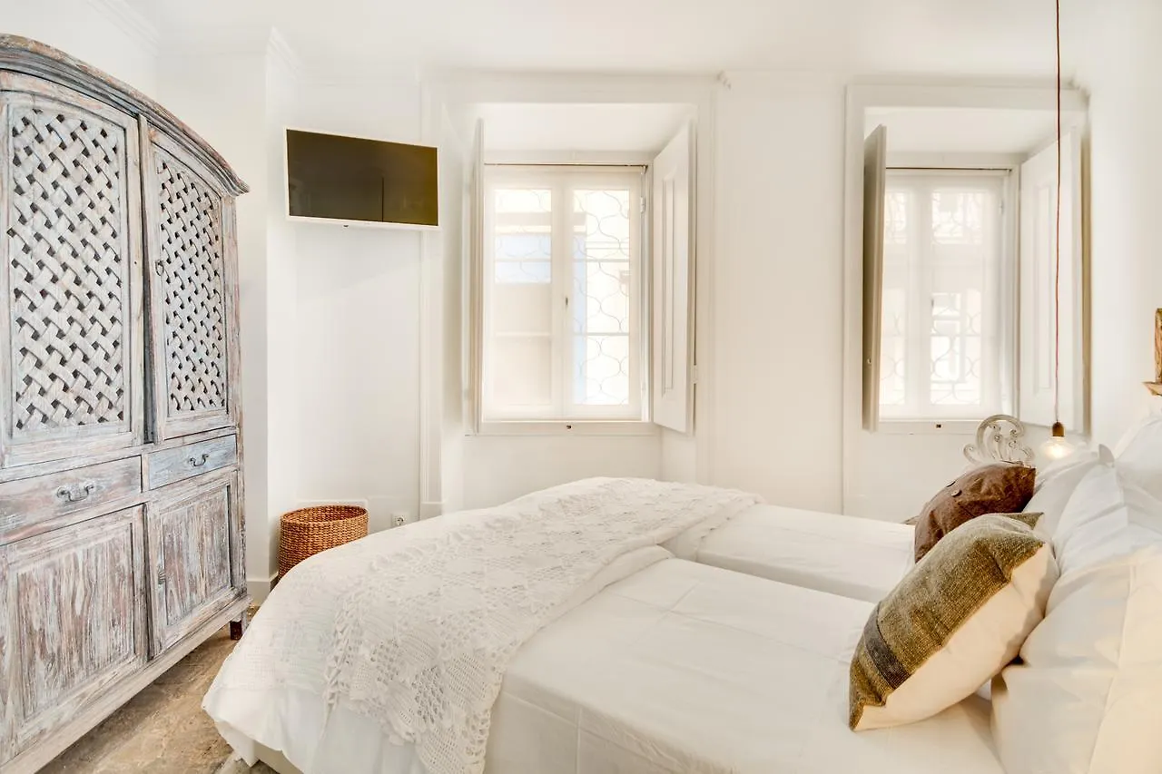 Bed and Breakfast Garam Lisboa 4*,  Portugal
